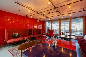 Bar (en el alojamiento)