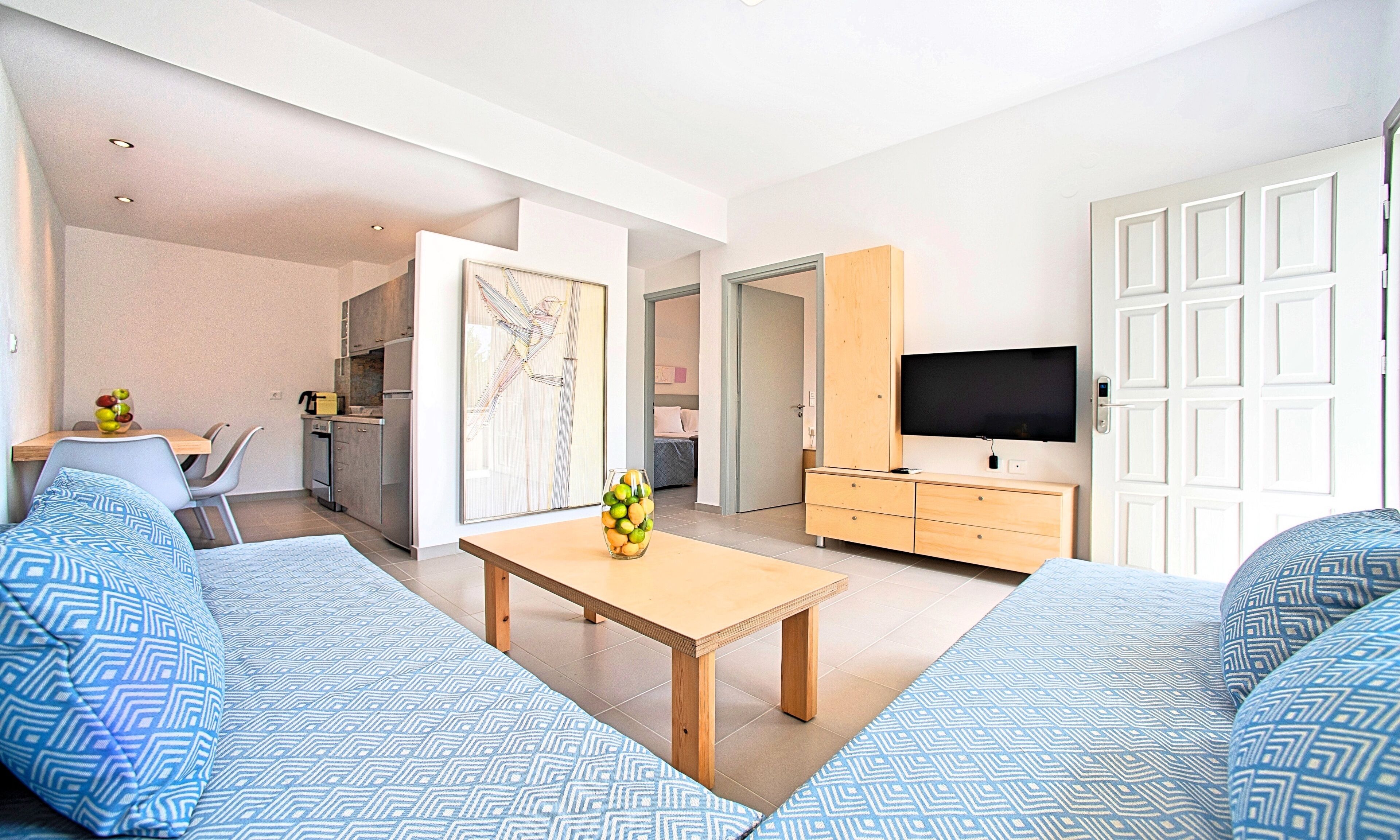 family suite, 2 bedrooms, garden view | egyptian cotton sheets, premium bedding, down duvets