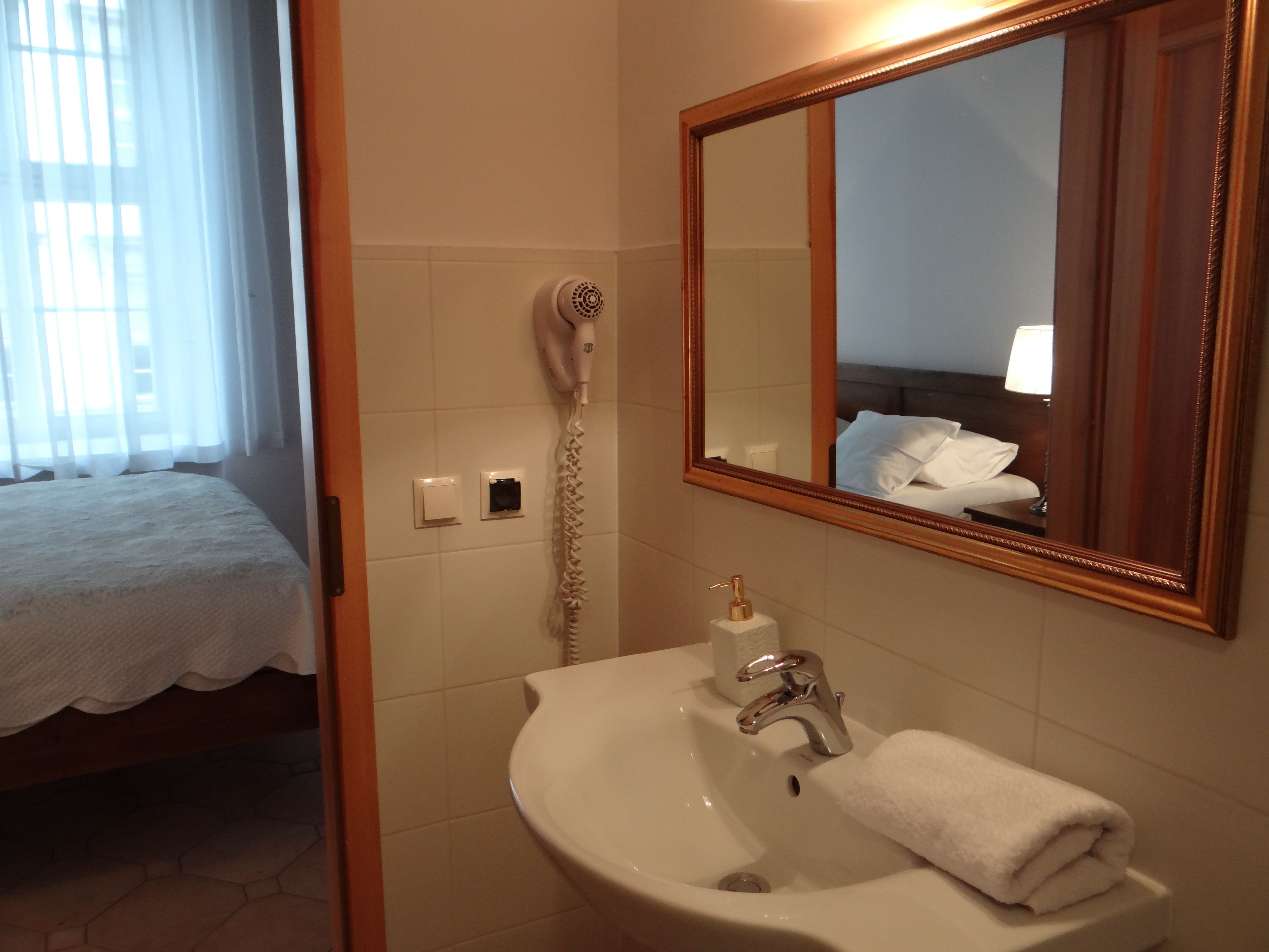 deluxe apartment | bathroom | shower, designer toiletries, hair dryer, towels