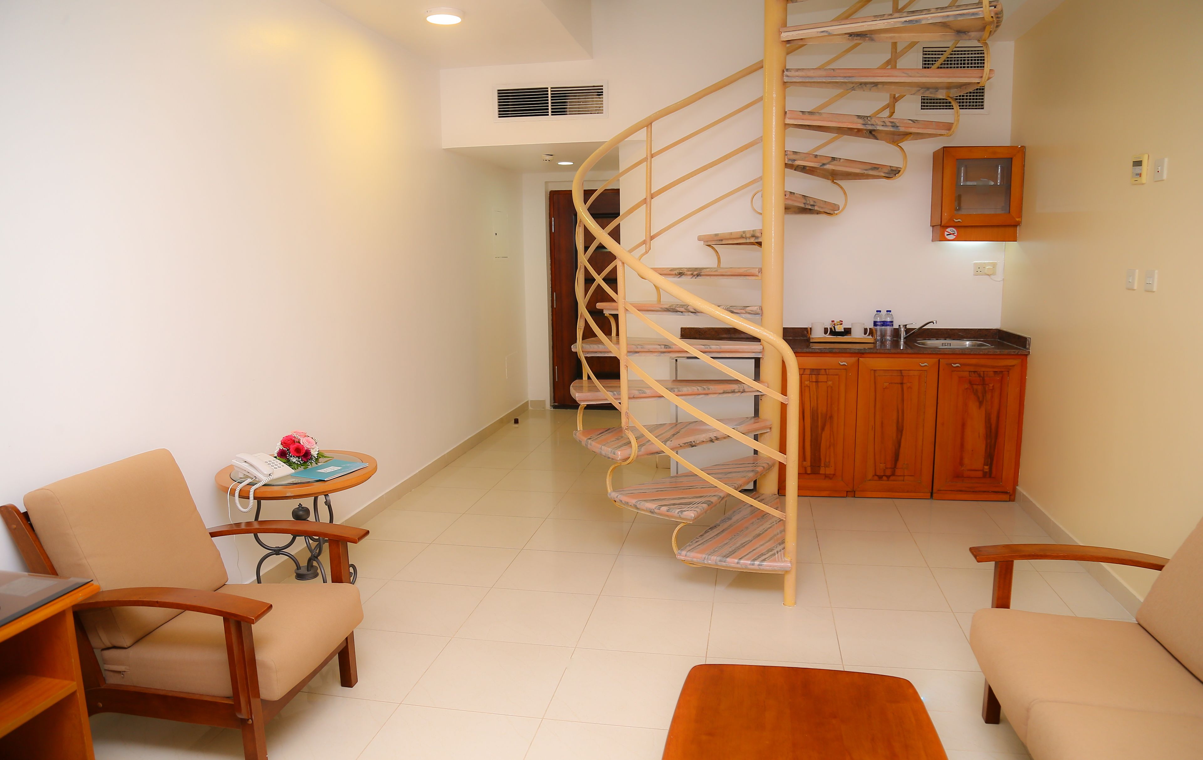 duplex apartment | 1 bedroom, in-room safe, free wifi, bed sheets
