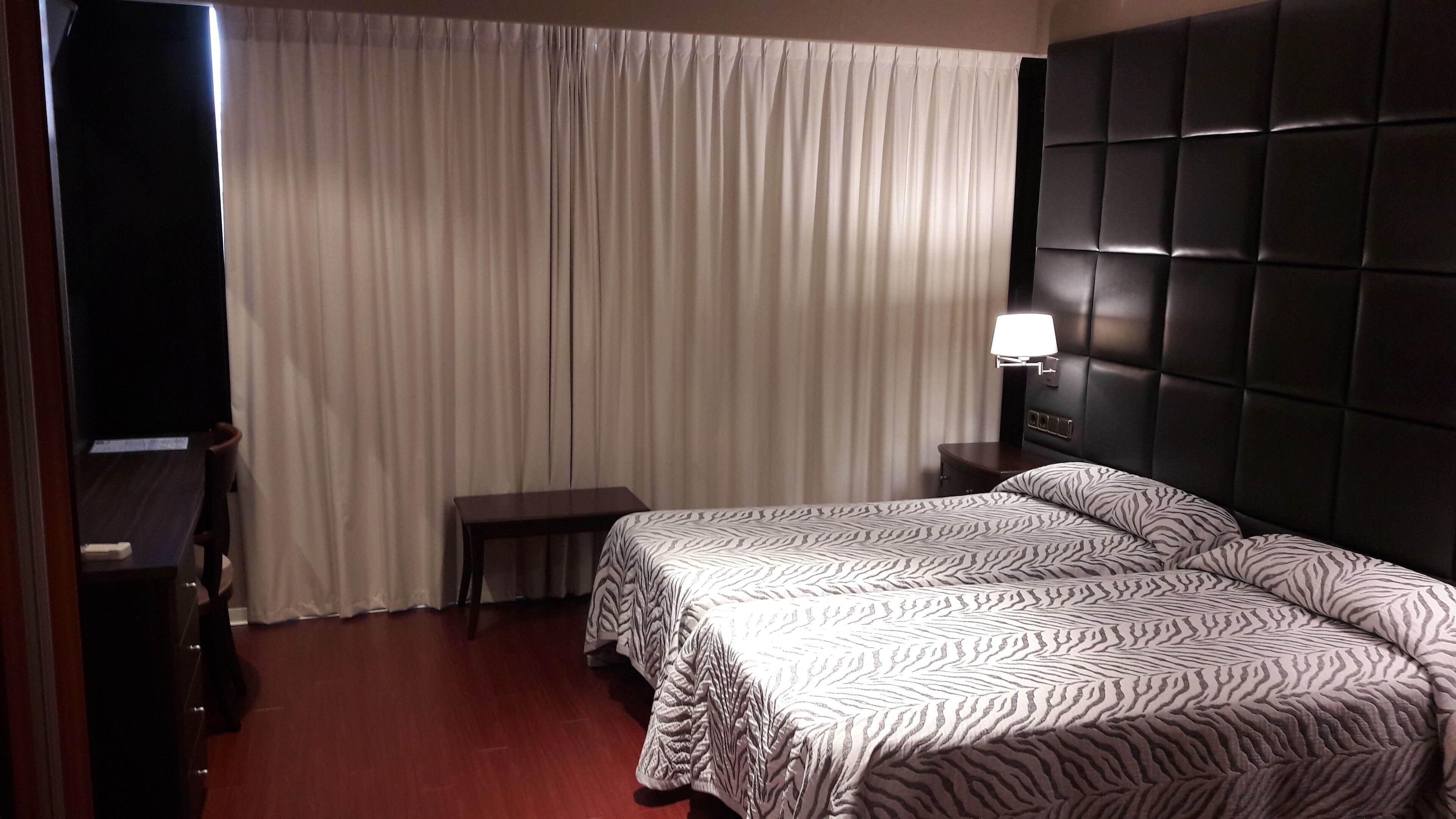 In-room safe, desk, soundproofing, free WiFi