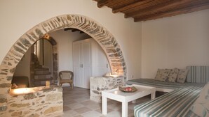 House (Vintage) - Cressa Ghitonia (Sitia)