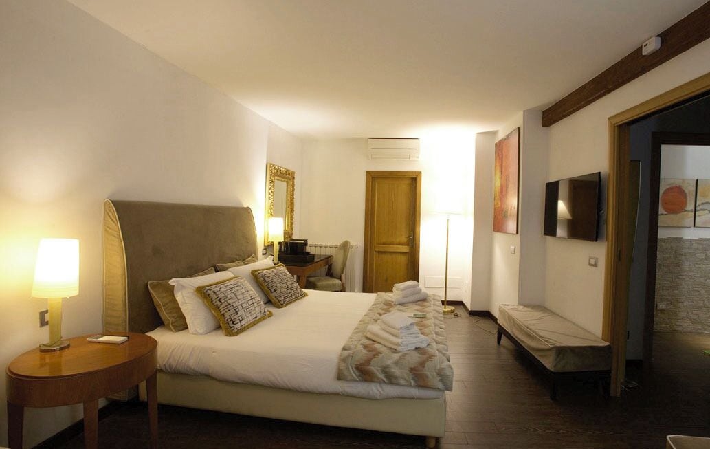 Photo - St. Peter' Six Rooms & Suites