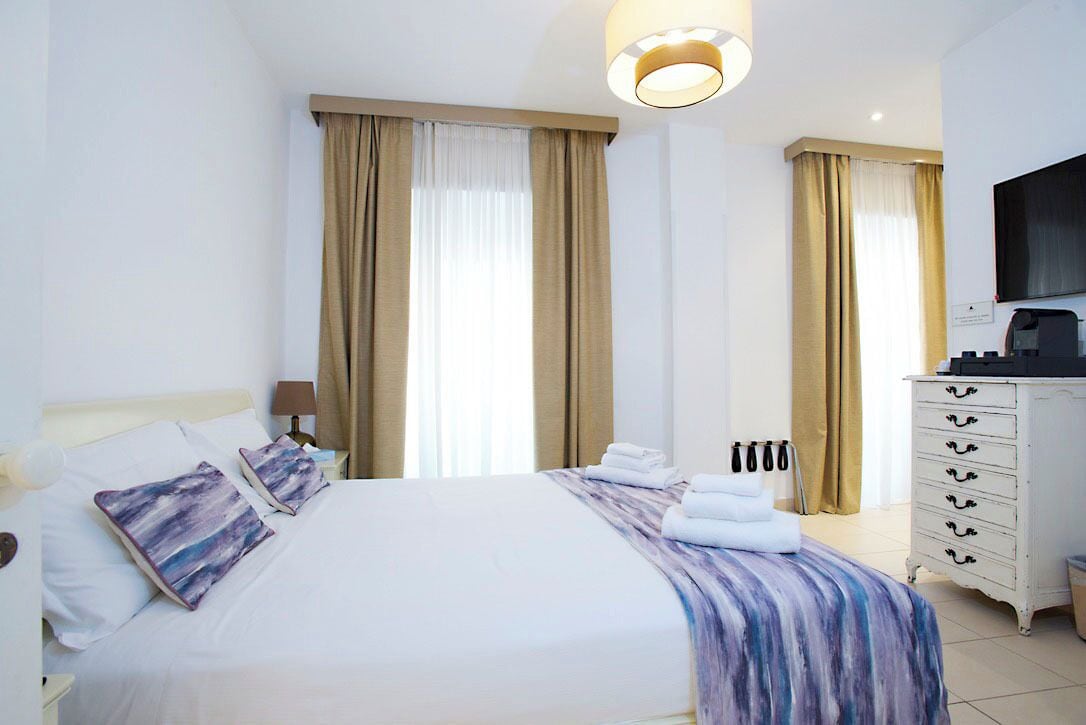 Photo - St. Peter' Six Rooms & Suites