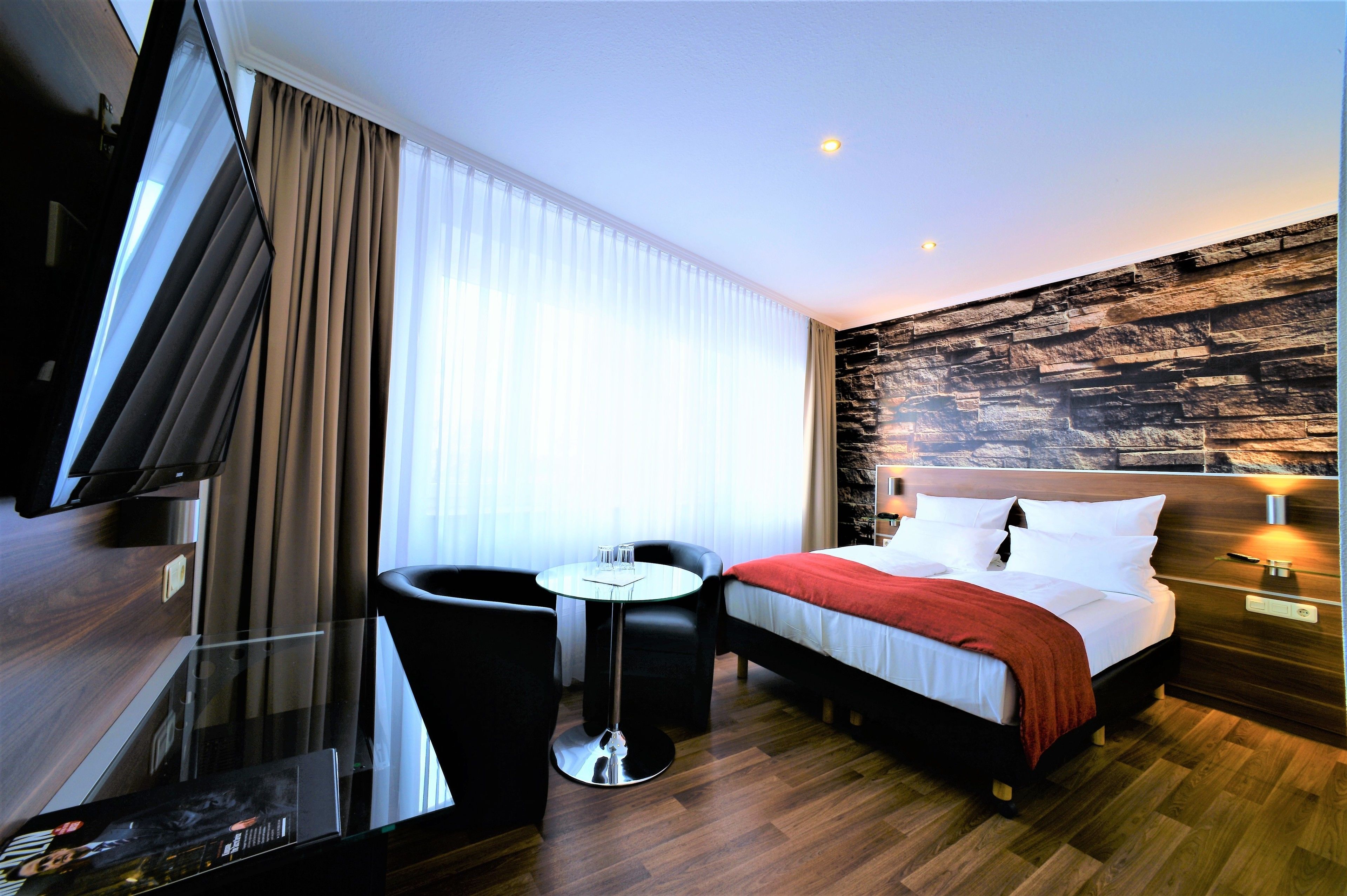 double room | premium bedding, free minibar, in-room safe, desk