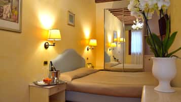 Chambre Standard Double ou avec lits jumeaux | Minibar, bureau, chambres insonorisées, Wi-Fi gratuit