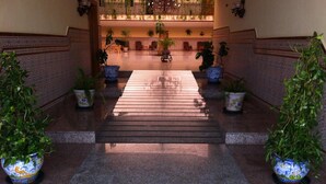 Unclassified image, 3 of 42, button - Hotel Sandra (Alcala de Guadaira)