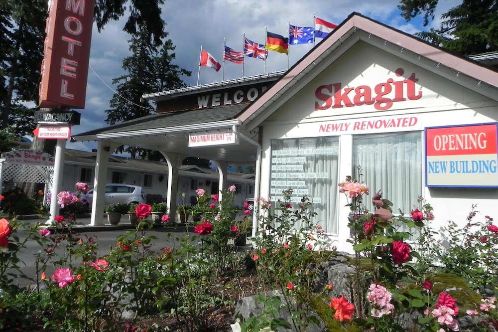 Skagit Motor Inn