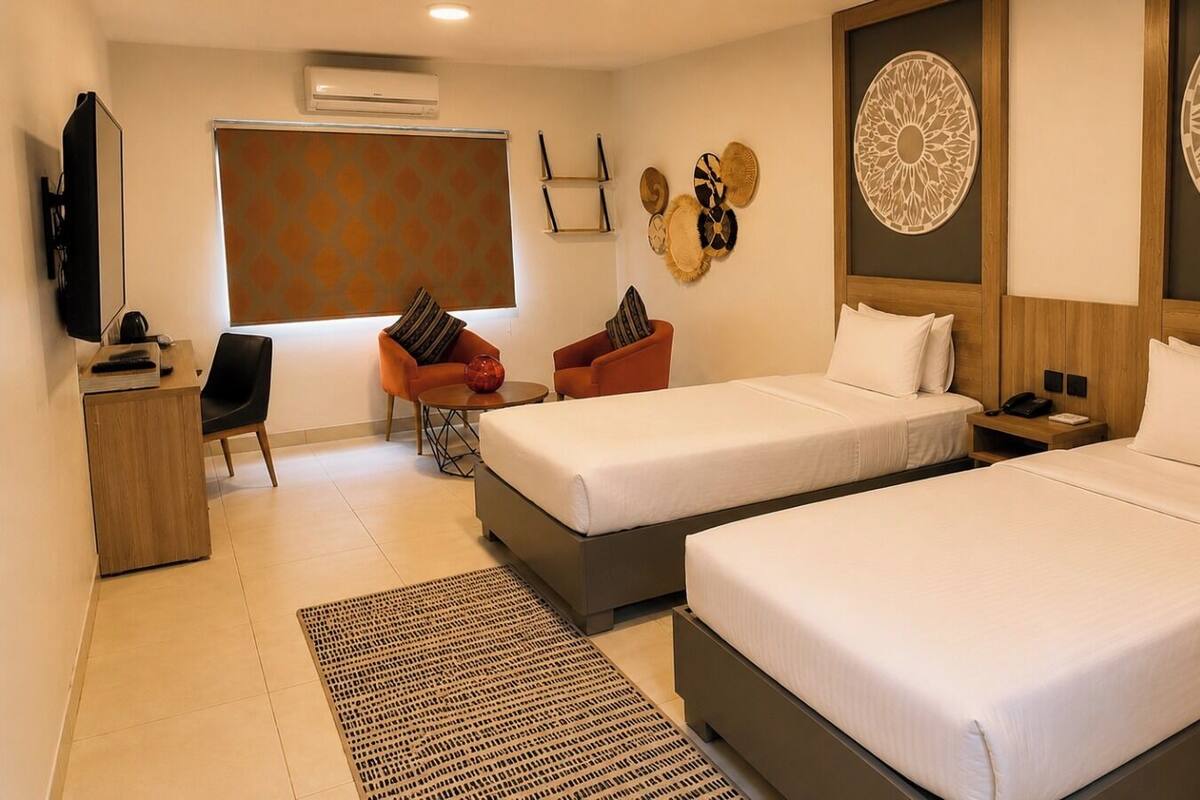 Standard Twin Room, 2 Twin Beds | Frette Italian sheets, premium bedding, in-room safe, desk