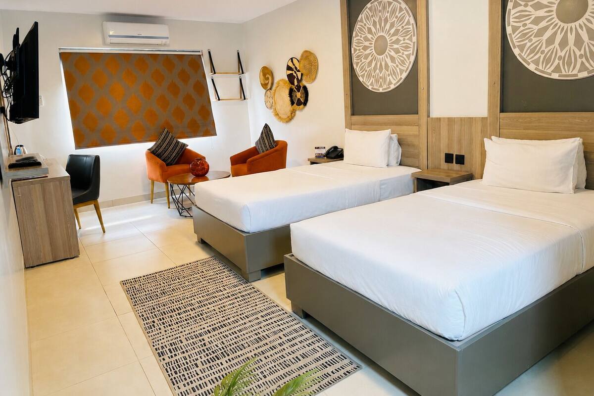 Standard Twin Room, 2 Twin Beds | Frette Italian sheets, premium bedding, in-room safe, desk