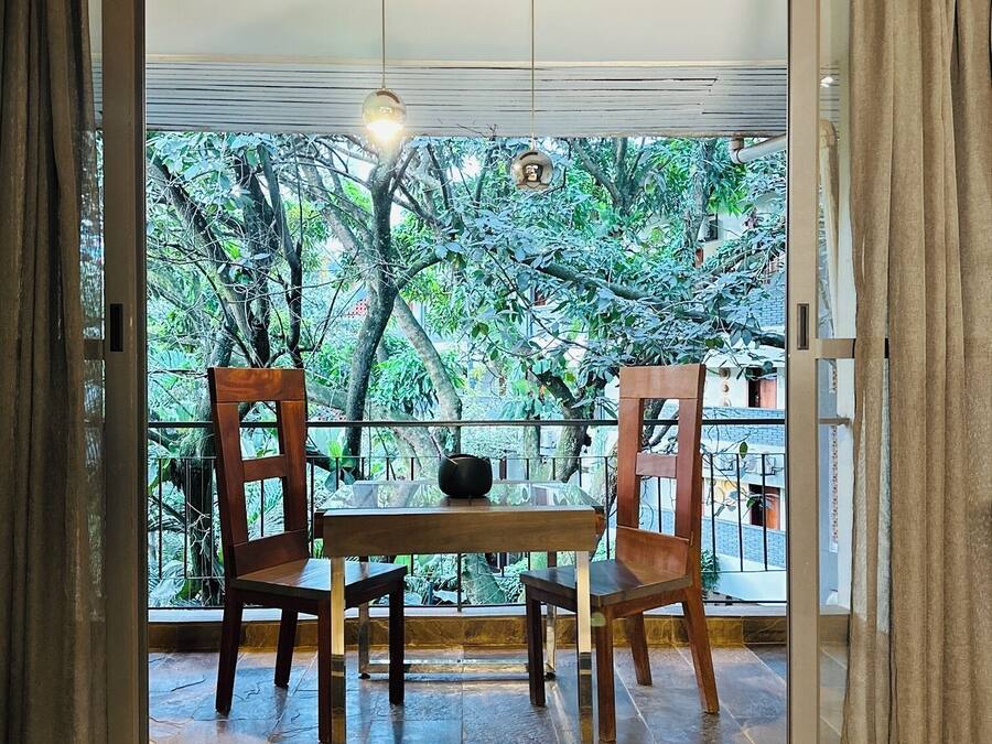 Executive Room, 1 Bedroom | Garden view
