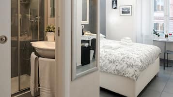 1 bedroom, minibar, in-room safe, desk