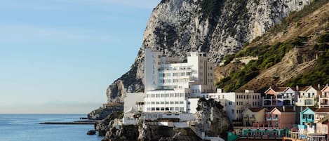 Utsikt mot strand/hav