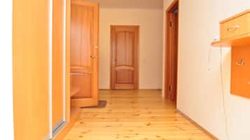 Apartment (Andrey Sheptytsky 1V) | 1 bilik tidur, kalis bunyi, seterika/papan seterika, Wi-fi percuma