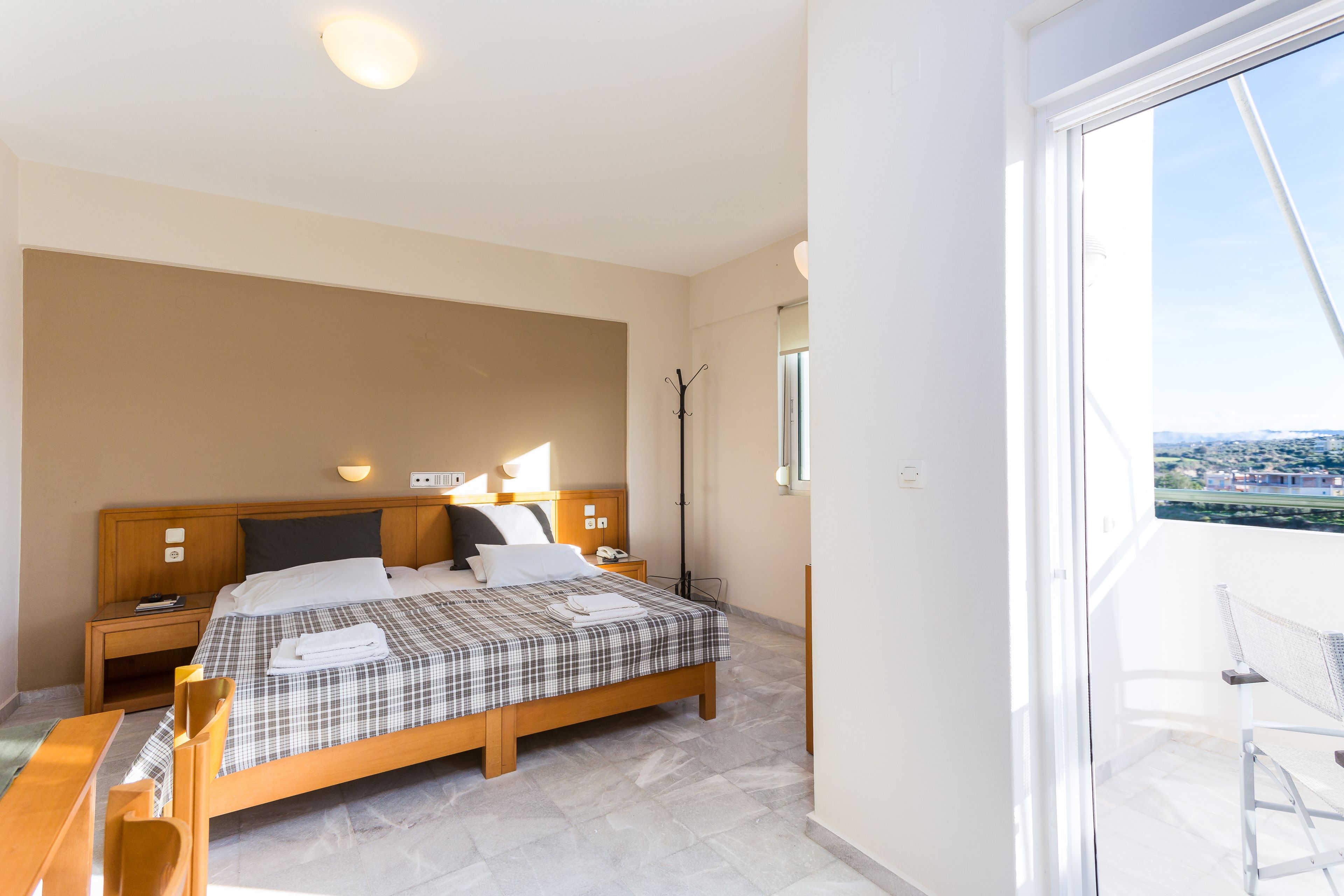 Photo - Radamanthy's Hotel Apartments