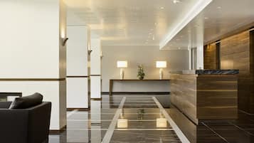 Mostrador para check-in y check-out