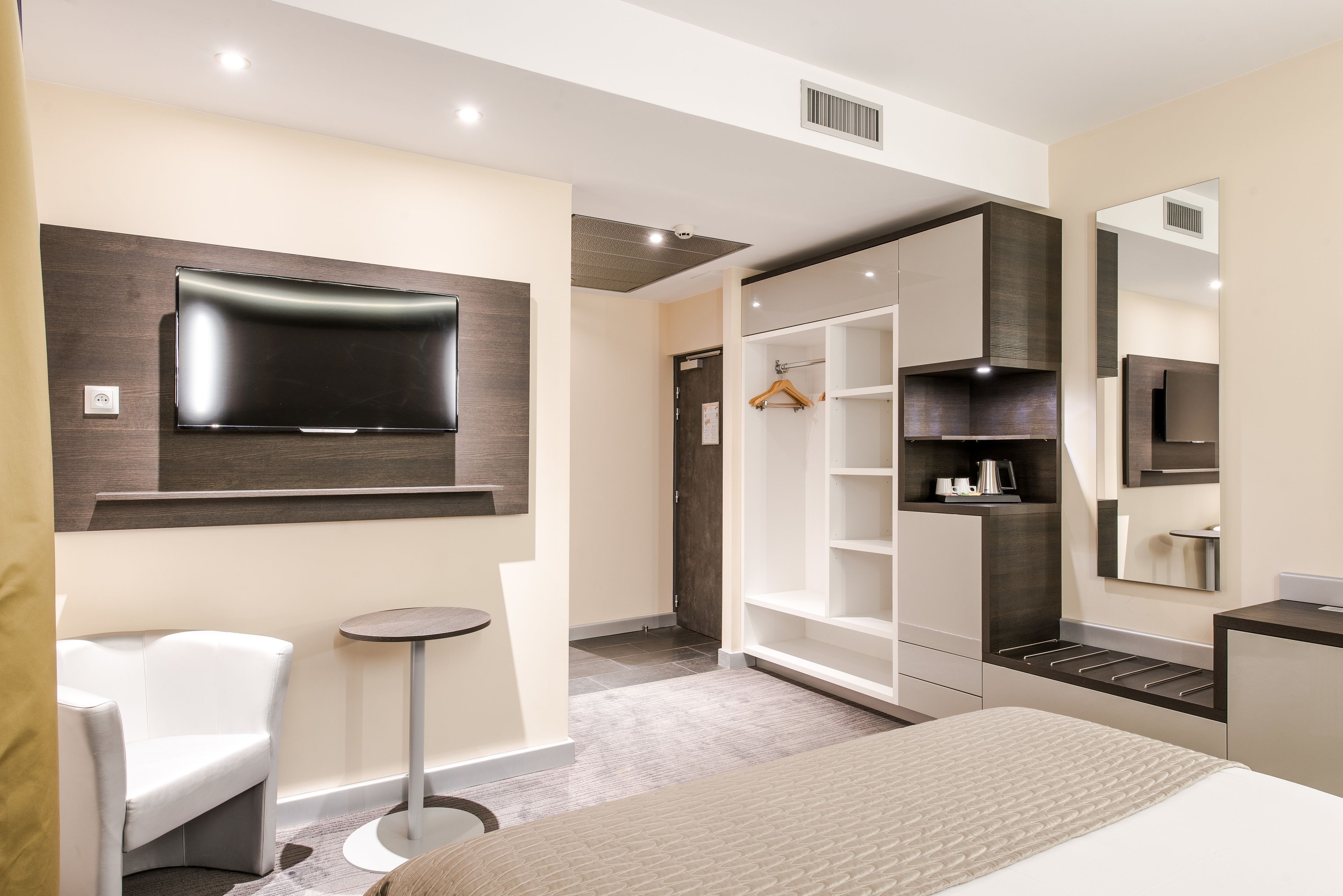 deluxe double room | room amenity