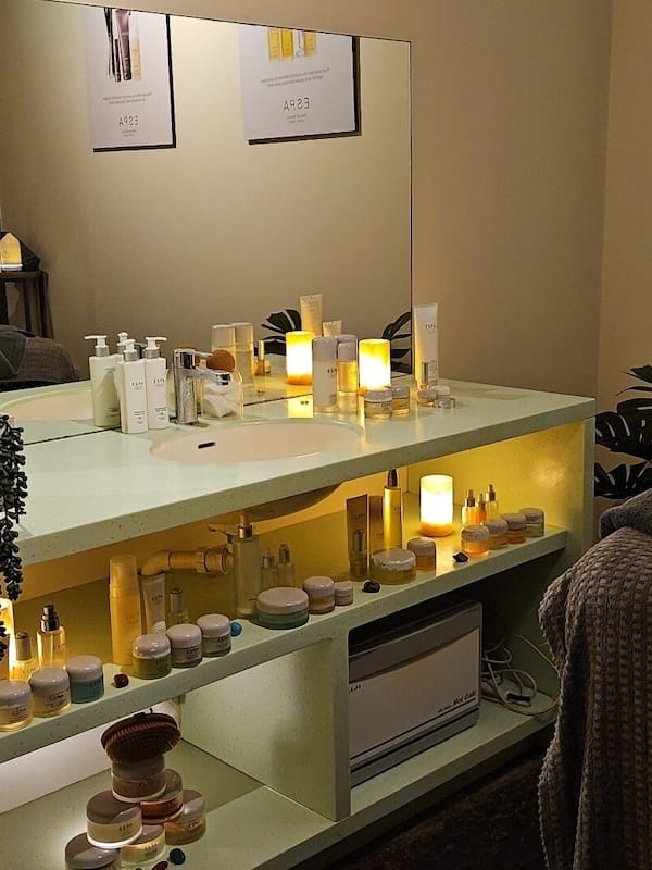 Body treatments, body wraps, body scrubs, facials