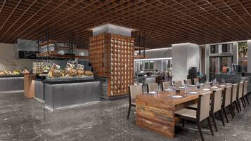 4 restaurants, breakfast, lunch, dinner served; Chinese cuisine