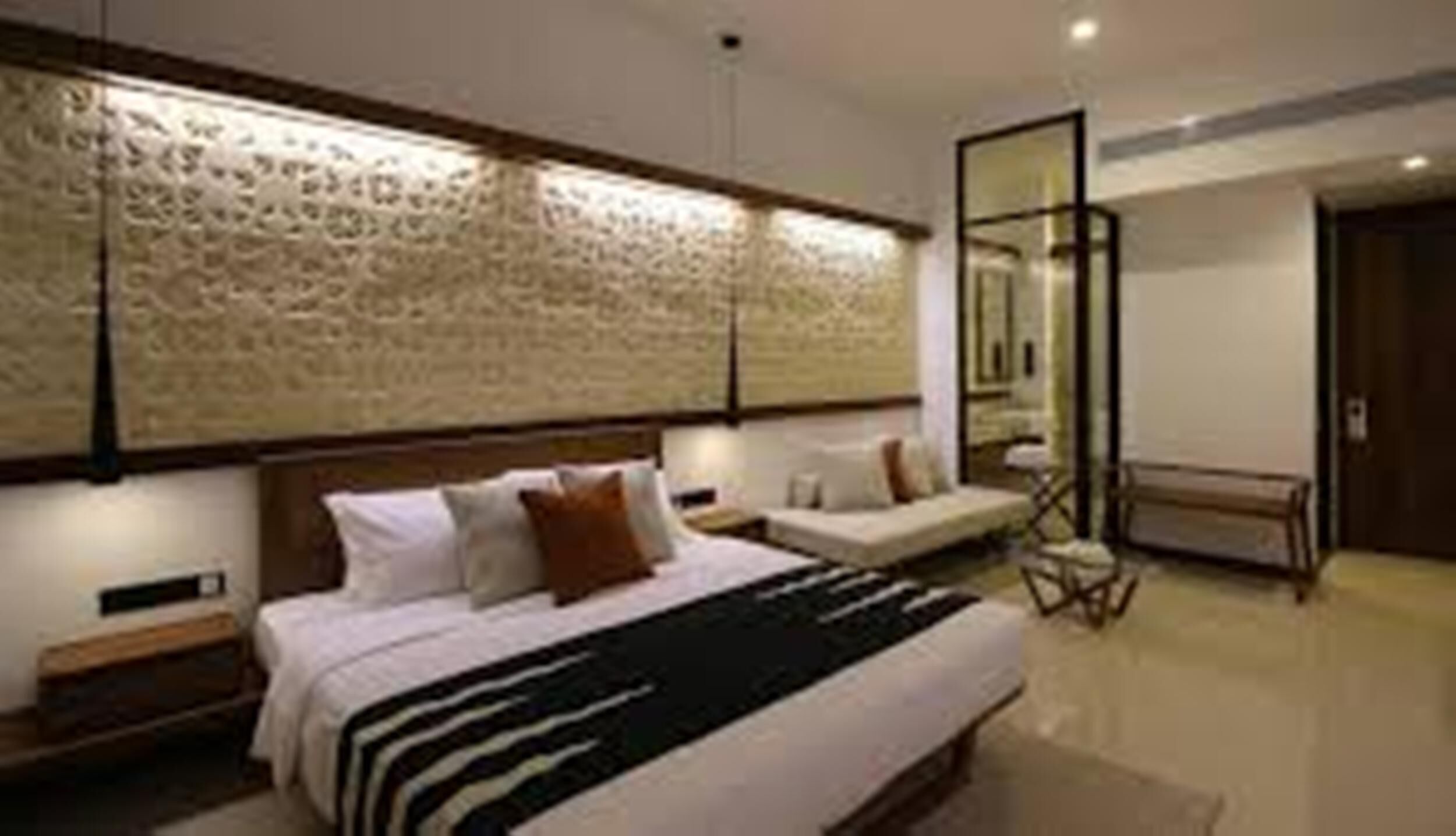 In-room safe, desk, soundproofing, bed sheets