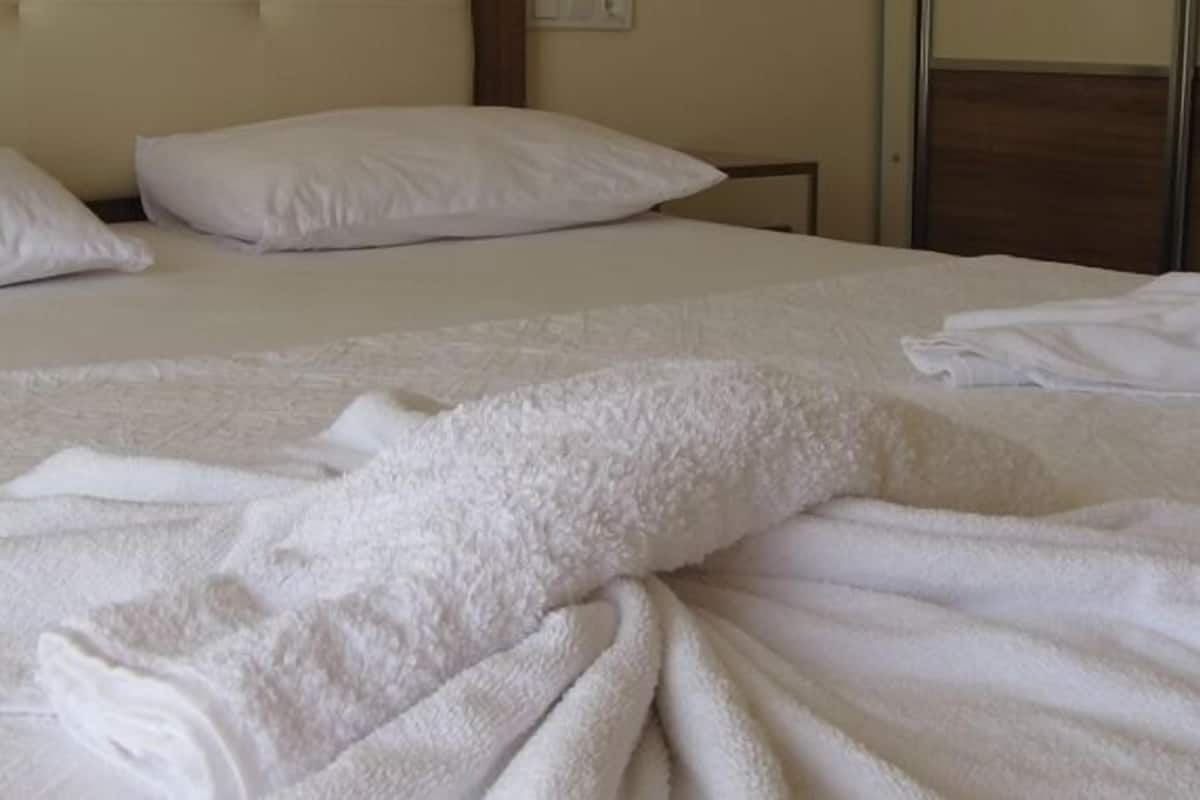 double room | in-room safe, free cots/infant beds, rollaway beds, free wifi