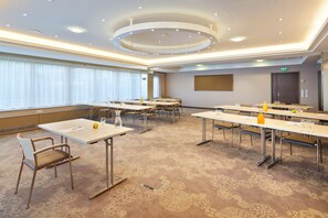 Business centre - Hotel Schillerpark Linz, a member of Radisson Individuals (Linz)