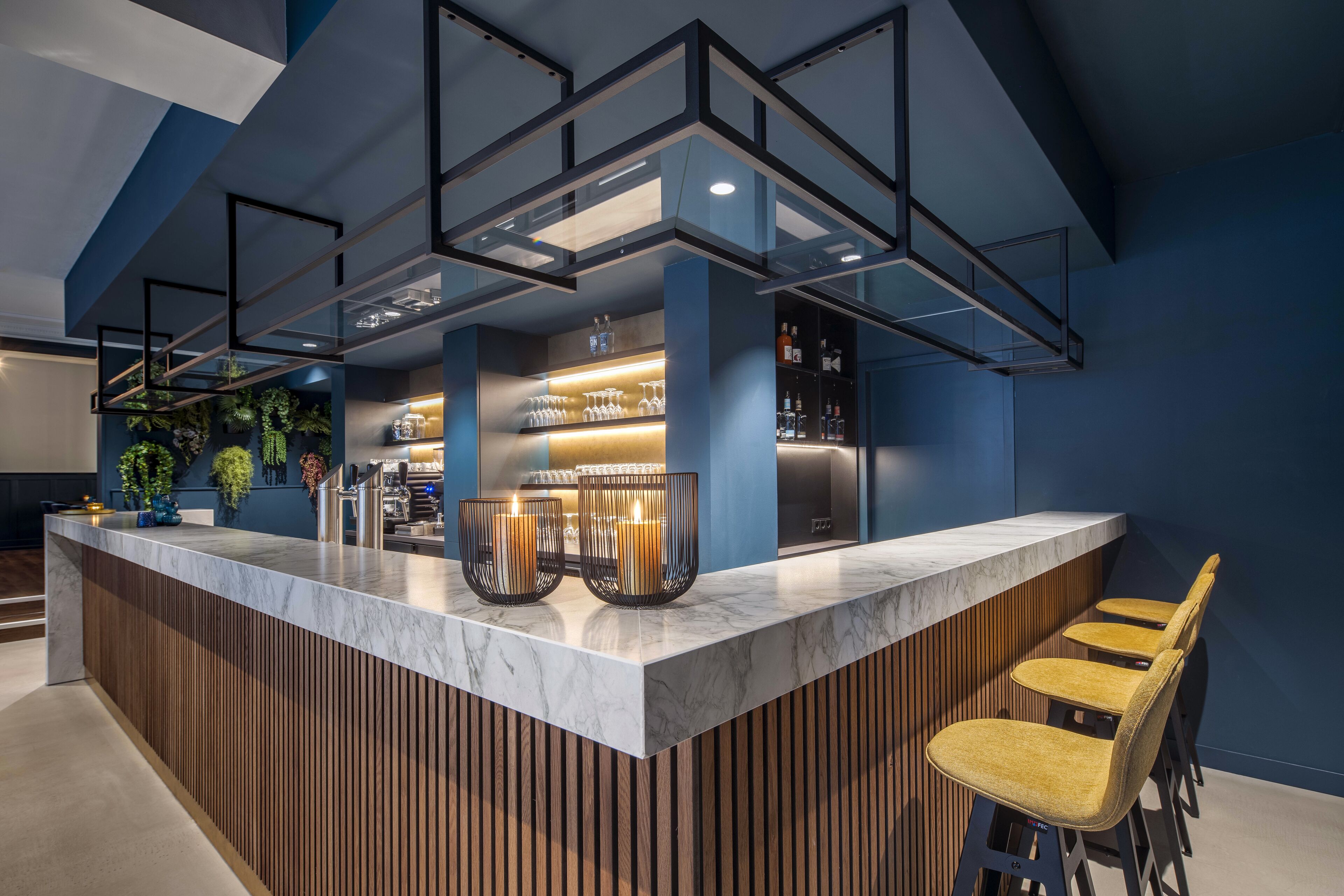 Bar (in der Unterkunft)