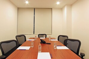 Meeting facility - One Silao (Silao)
