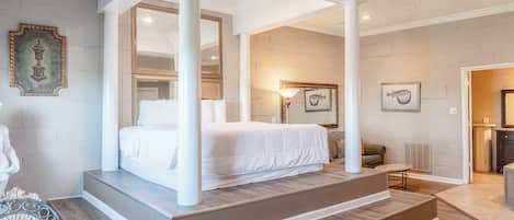 Presidential Single Room | Free WiFi, bed sheets