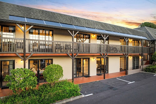 Knights Inn