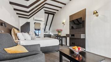 Egyptian cotton sheets, premium bedding, down duvets