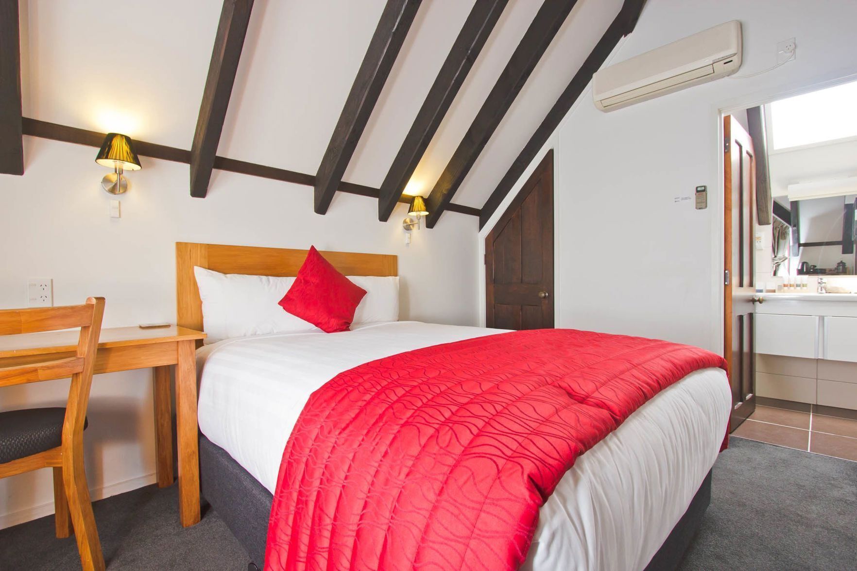 Egyptian cotton sheets, premium bedding, down duvets