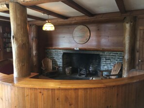 Game room - Stonybrook Motel & Lodge (Franconia)