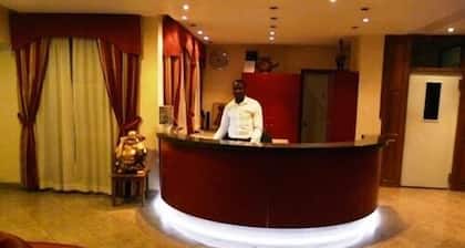 Azam Hotel