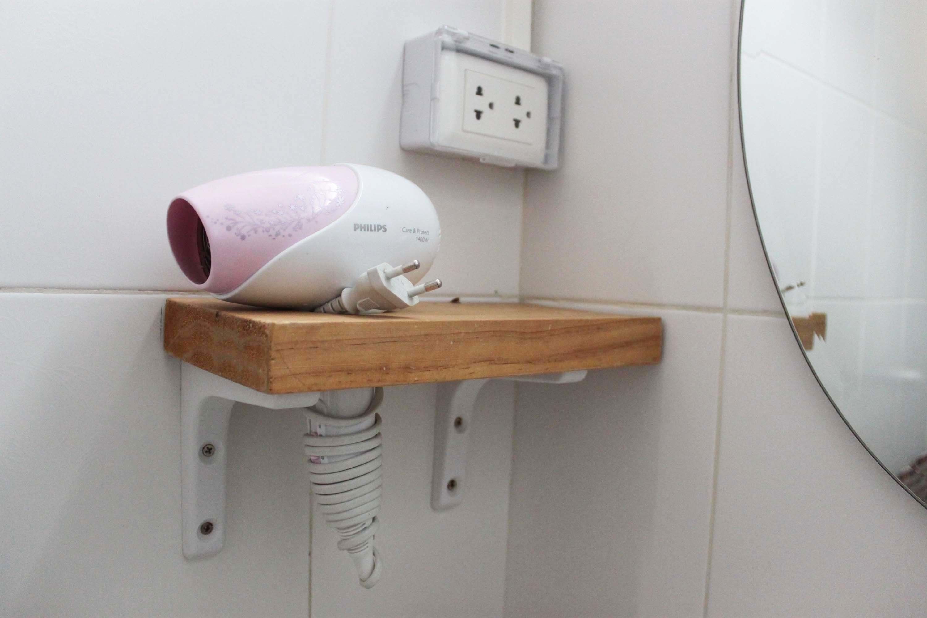 hypo-allergenic bedding, in-room safe, individually decorated