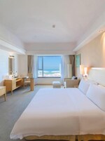 Executive Room, Sea View | In-room safe, desk, blackout drapes, iron/ironing board