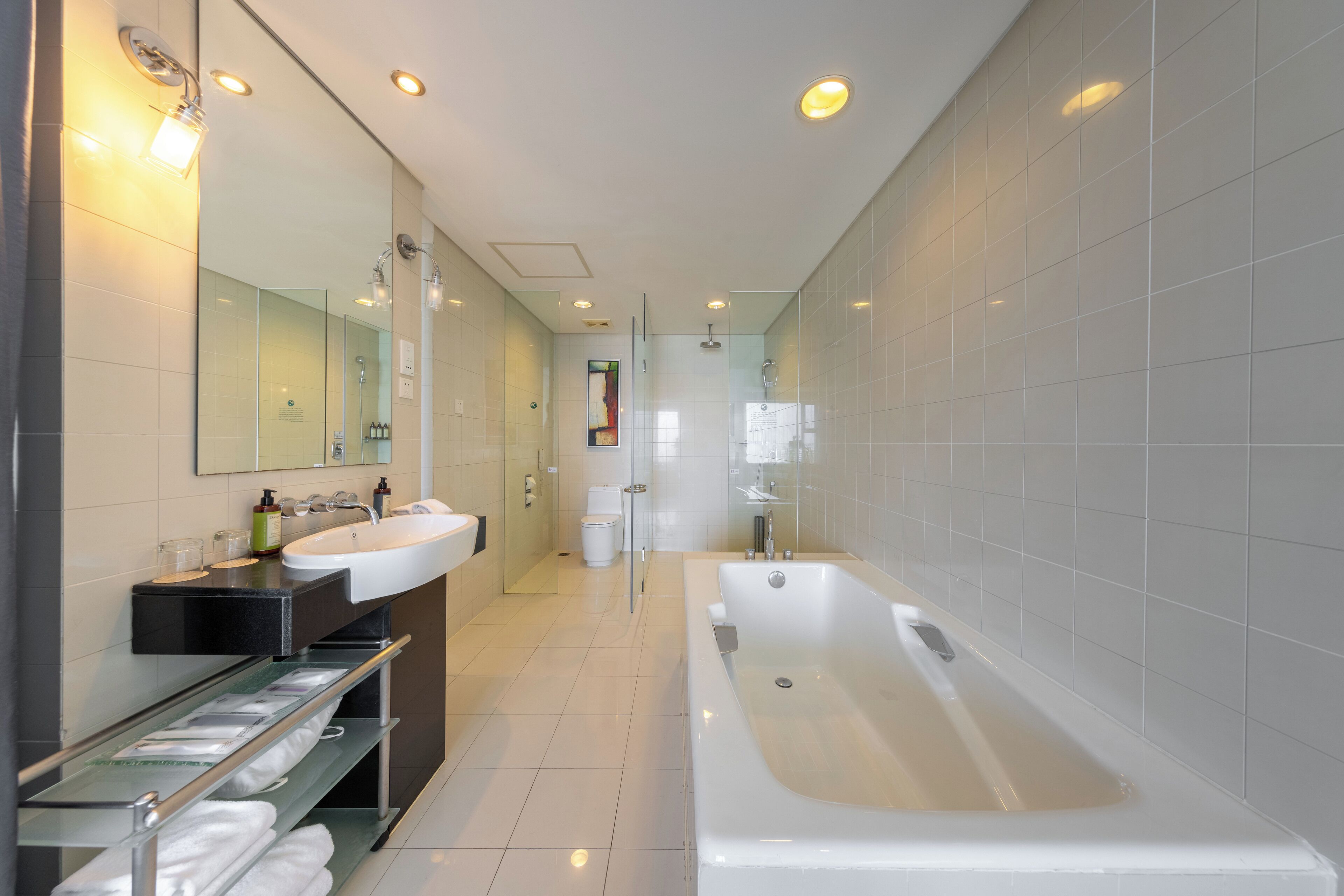 comfort room, 1 king bed | bathroom | free toiletries, hair dryer, bathrobes, slippers