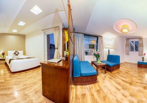 行政客房, 城市景觀 | 高級寢具、迷你吧、客房內保險箱、書桌