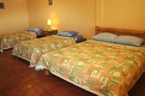 Chambre Familiale (Free Rental of Basic Snorkeling Gear)