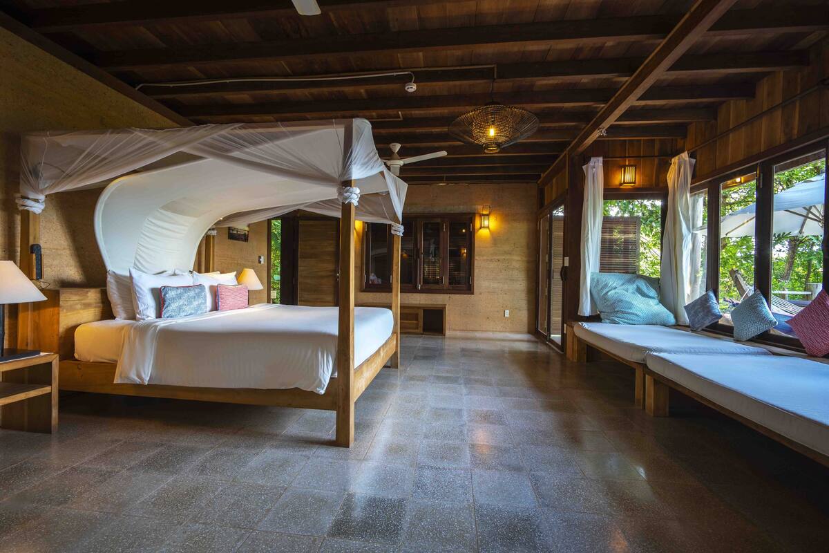 private bay view villa | 1 bedroom, in-room safe, free wifi