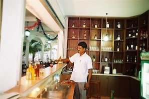 酒吧（店内）