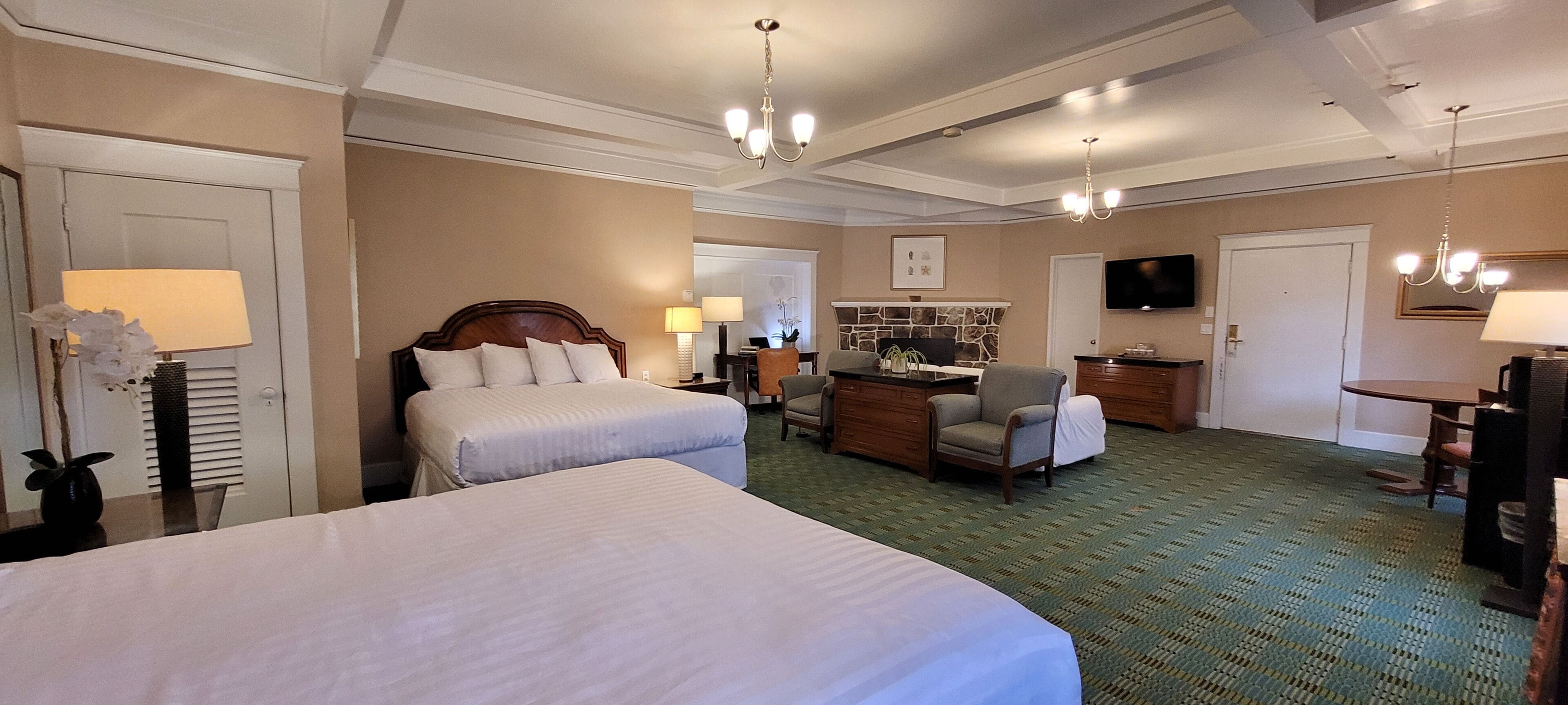 Photo - Butterfly Grove Inn