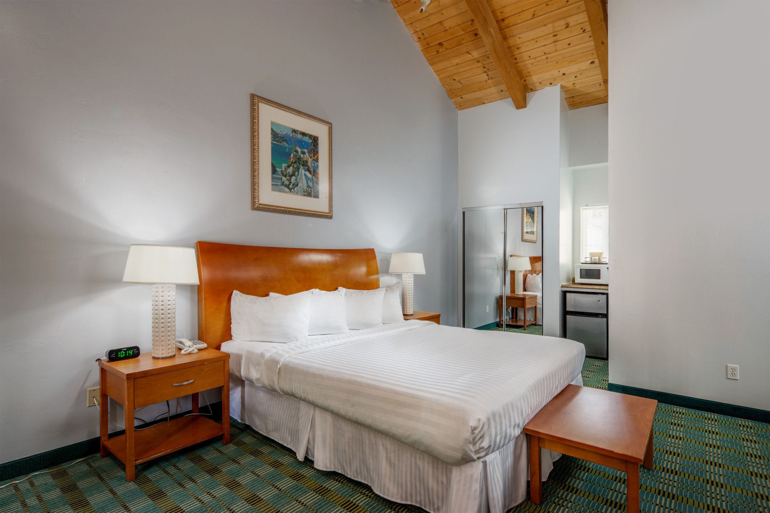 Photo - Butterfly Grove Inn