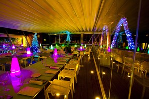 Superior Double Room, Executive Level | Outdoor dining