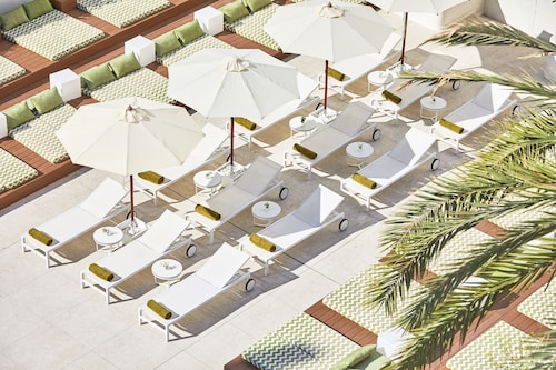 白色沙丘 HM 饭店