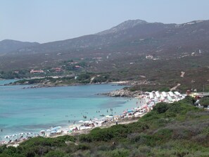 On the beach, 2 beach bars - Residence Spiaggia Bianca (Golfo Aranci)