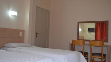 Deluxe Double Room | Minibar, in-room safe, desk, free rollaway beds