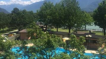 Seasonal outdoor pool, sun loungers