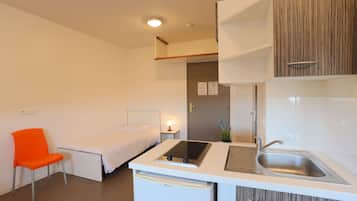 Studio | Coffres-forts dans les chambres, bureau