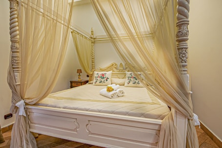 Sábanas de algodón egipcio, ropa de cama de alta calidad y minibar